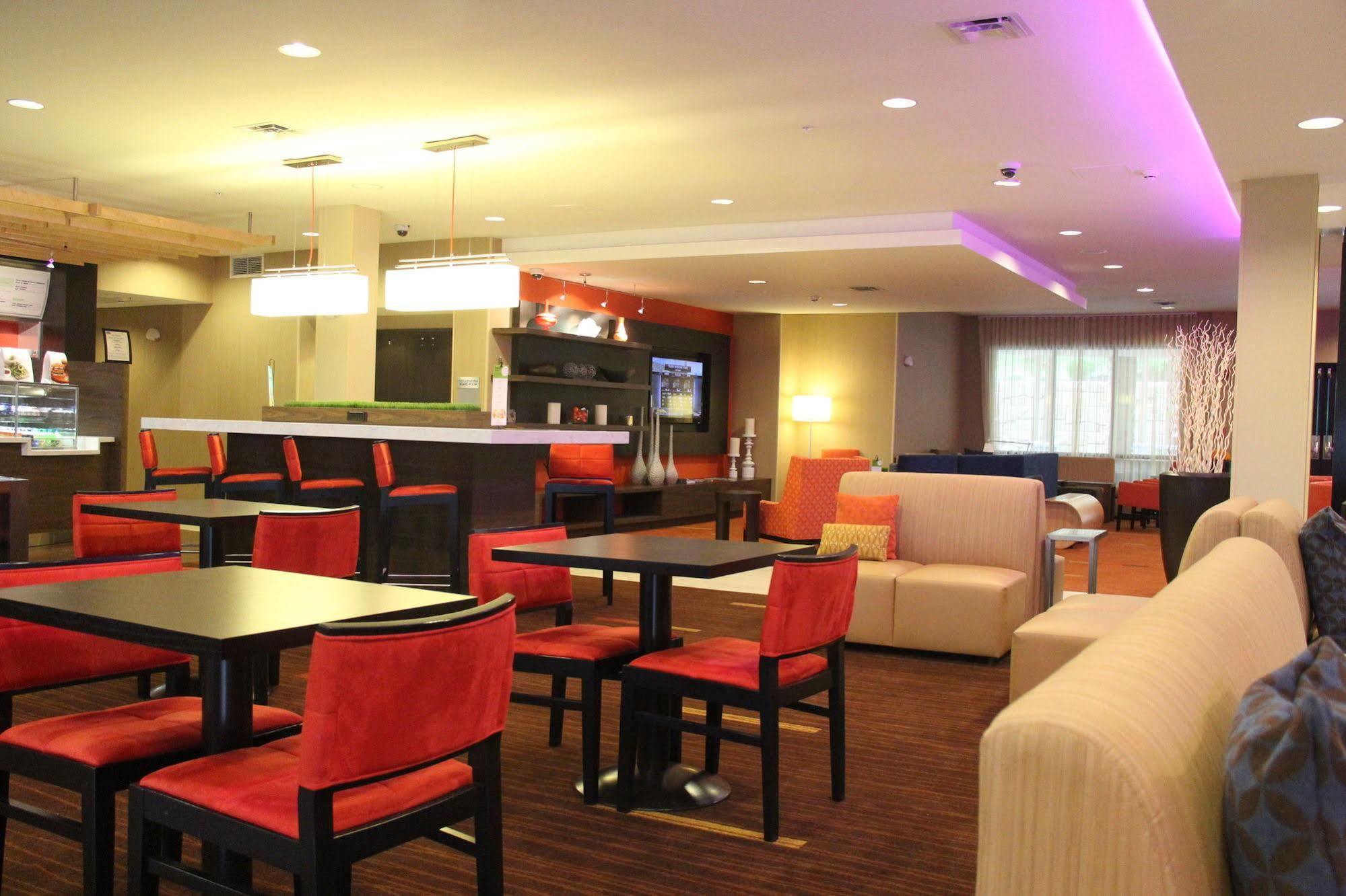 מלון Courtyard By Marriott אונאונטה מראה חיצוני תמונה